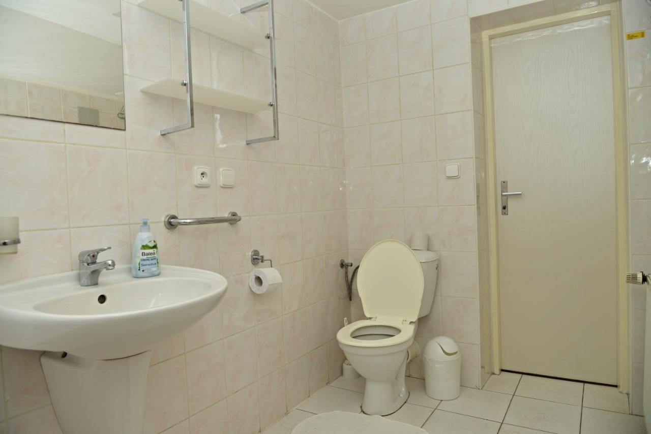 Penzion a Restaurace Pintovka Tábor Esterno foto